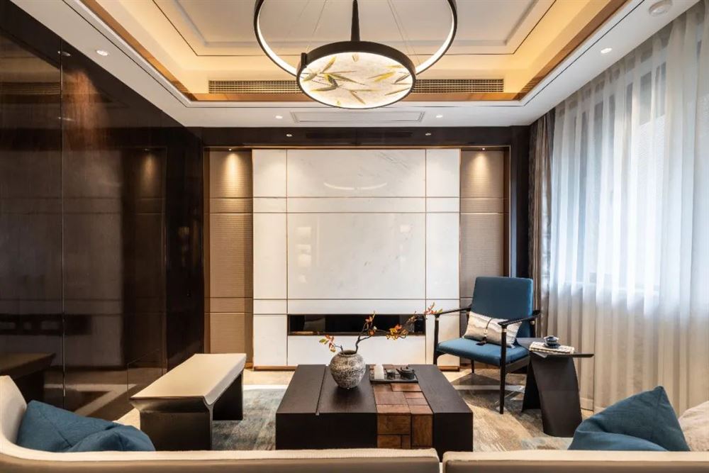 惠州市保利陽光城新中式風格三居室裝修案例