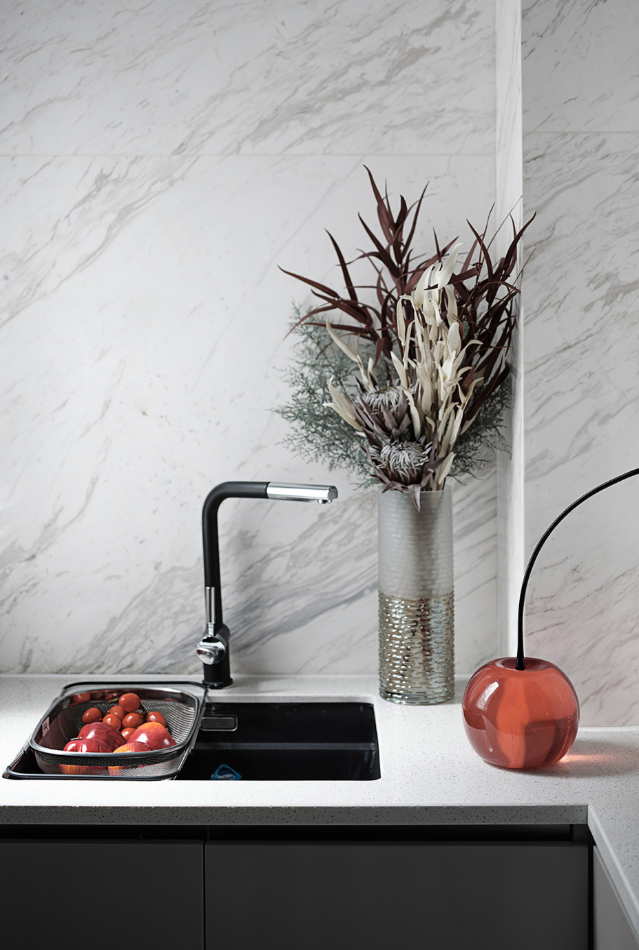 輕奢風格室內家裝案例效果圖-廚房 輕奢風格室內家裝案例效果圖-廚房