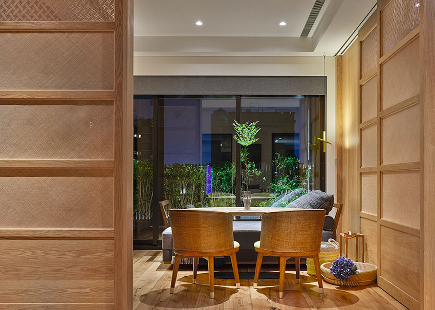 臺式風格家裝設計室內(nèi)裝修效果圖-餐桌