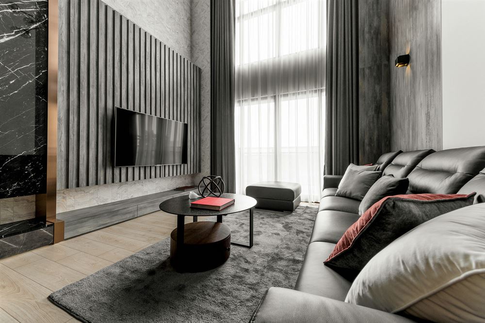 佛山市越秀御湖臺輕奢風格復式裝修案例