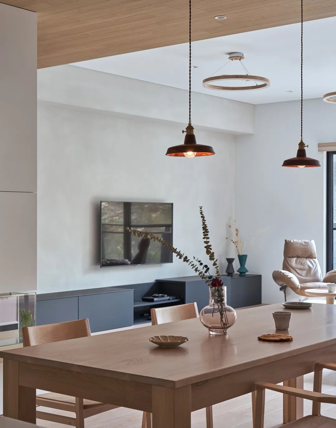 現(xiàn)代風(fēng)格家裝設(shè)計(jì)室內(nèi)裝修效果圖-餐廳 現(xiàn)代風(fēng)格家裝設(shè)計(jì)室內(nèi)裝修效果圖-餐廳