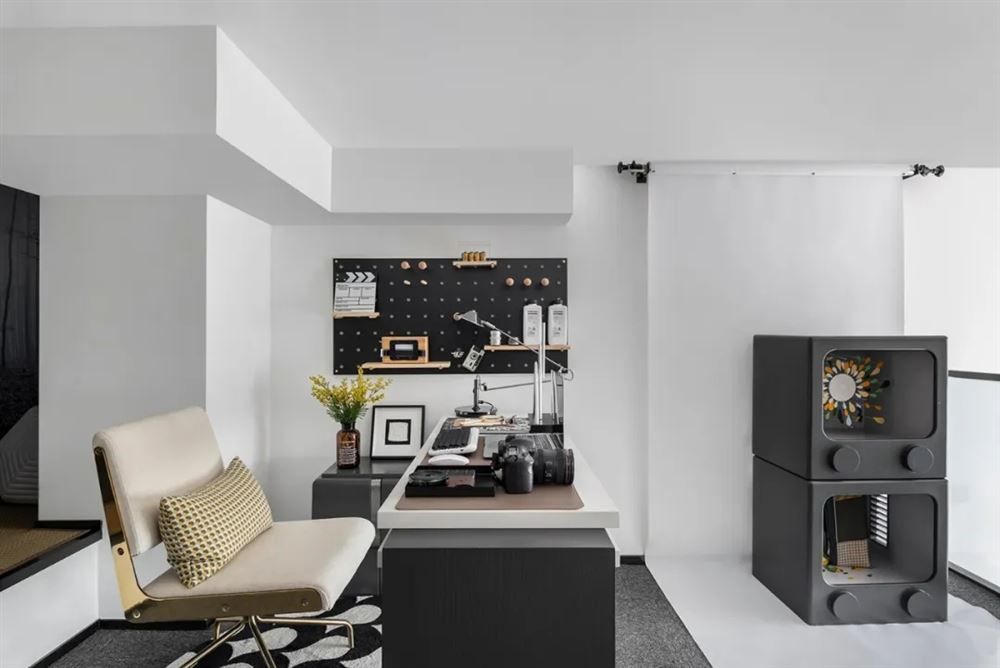 廣州市尚上名筑其他復(fù)式裝修案例