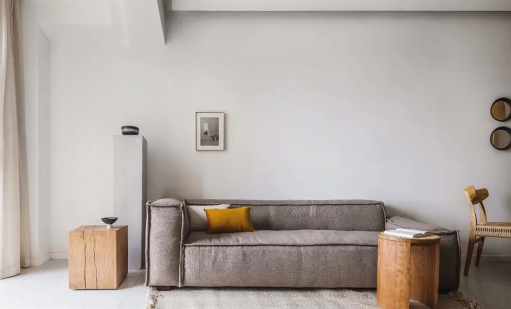 廣州市富力泉天下別墅歐式風格三居室裝修案例