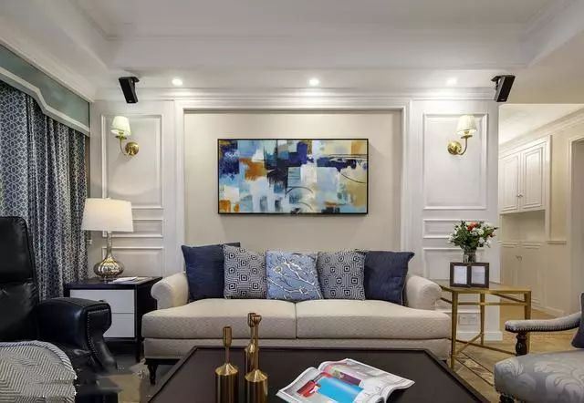 楚雄彝族自治州濱河小區(qū)現(xiàn)代簡(jiǎn)約風(fēng)格四居室裝修案例