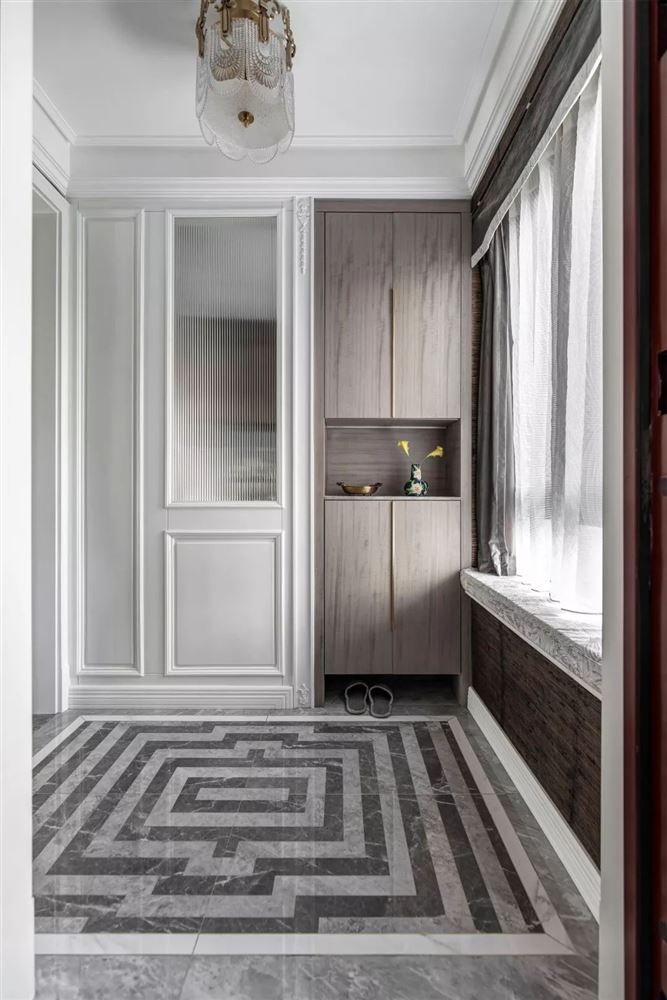 廣州市光大花園輕奢風格三居室裝修案例