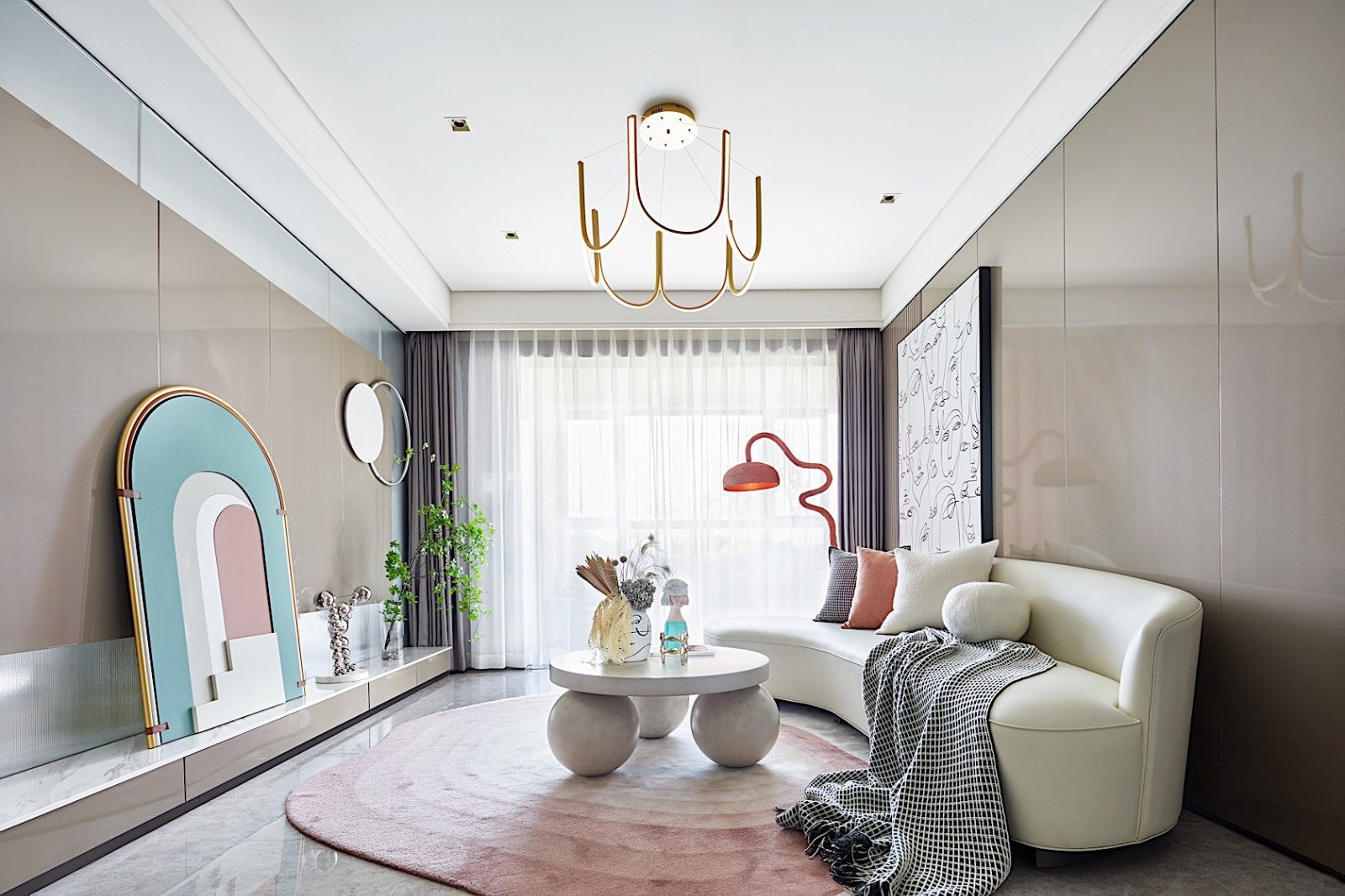 廣州市保利羅蘭國際輕奢風格三居室裝修案例