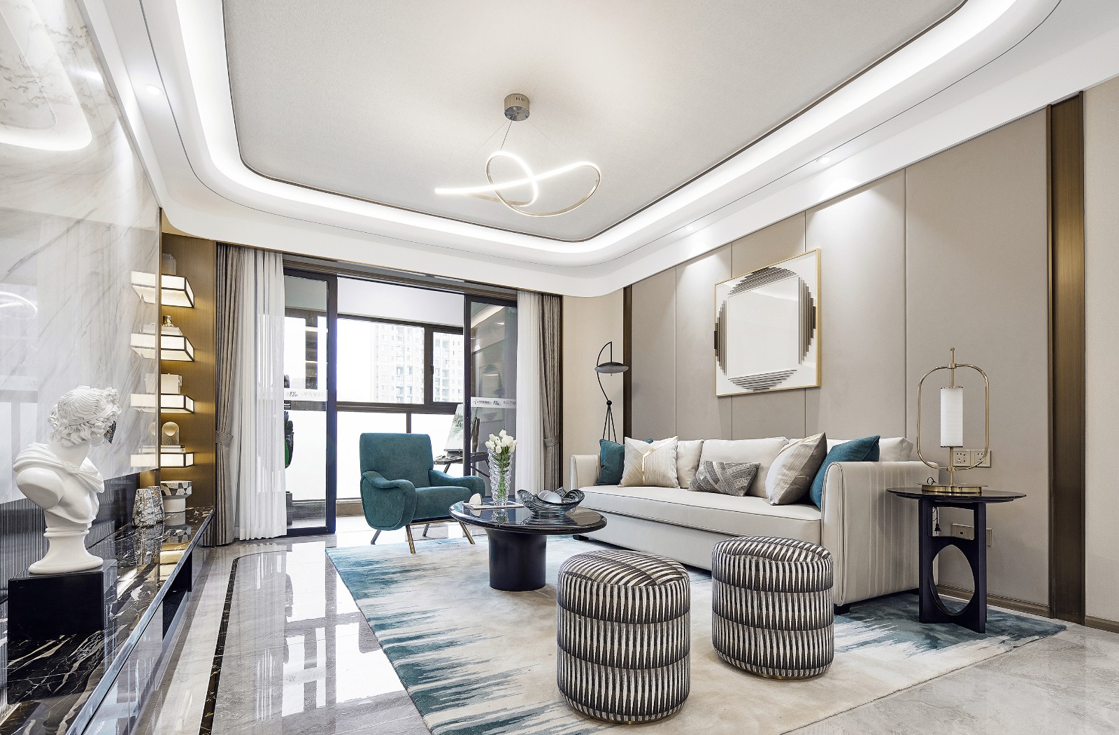 廣州市珠光御景山水城輕奢風格三居室裝修案例