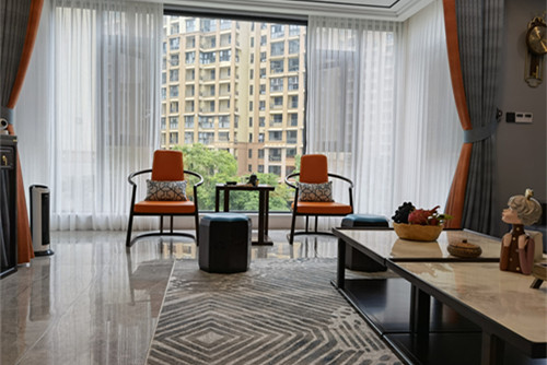 自貢市建華&middot;南湖俊景新中式風(fēng)格別墅裝修案例