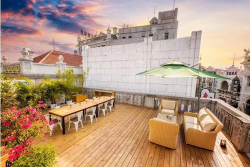 ?？谑谐尚披愒番F代風格辦公空間裝修案例