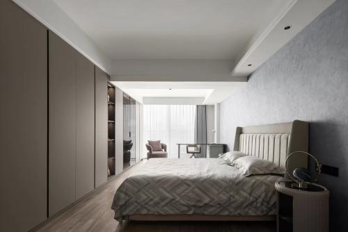 廣州市怡園小區現代簡約風格復式裝修案例